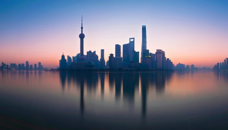Skyline di Shanghai al tramonto Skyline di Shanghai al tramonto